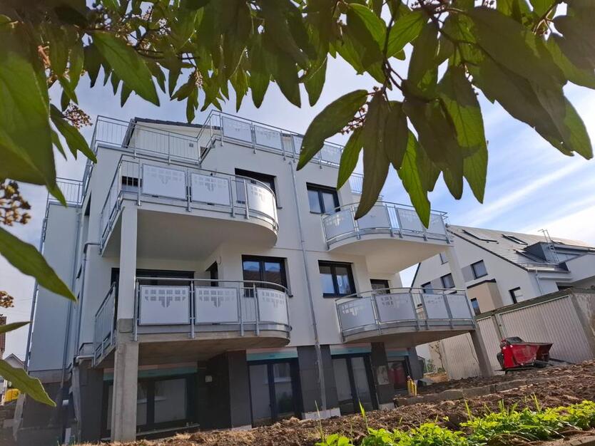 Schöne 3,5-Zimmer-Wohnung (im Neubau) zimmer