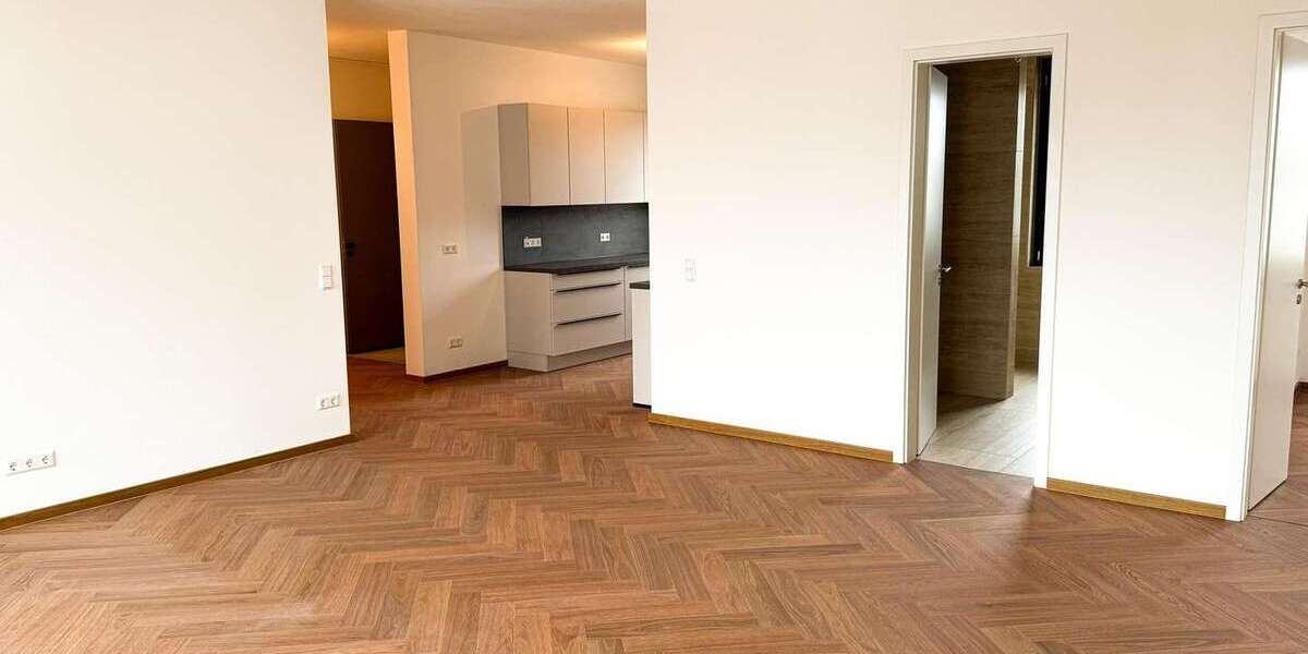 Etagenwohnung Denkendorf - 3 Zimmer, 110 m&sup2;, 1.865&euro; | Angebot:26274709