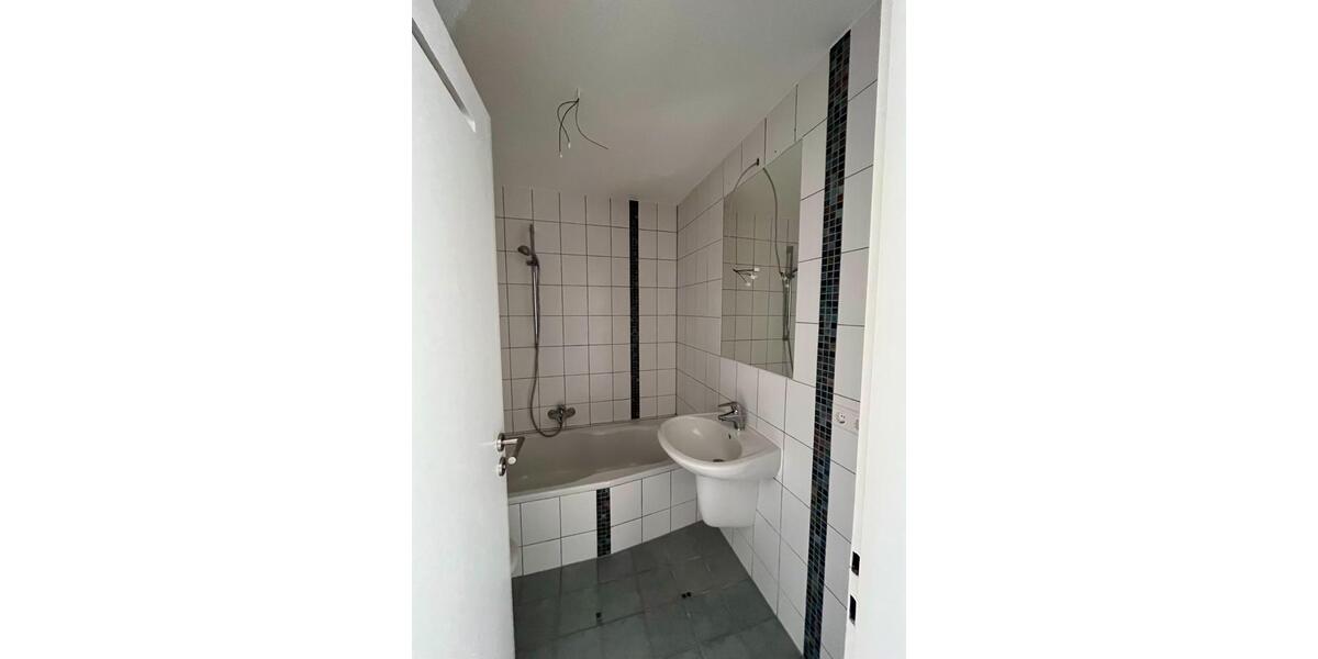 Reihenhaus Stuttgart Stuttgart-West - 4.5 Zimmer, 128 m&sup2;, 1.840&euro; | Angebot:24117388