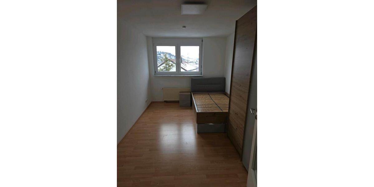 Doppelhaushälfte Weinstadt - 8 Zimmer, 220 m&sup2;, 1.490.000&euro; | Angebot:26232326