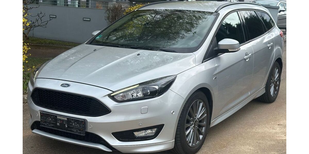 Ford Focus 107.419 km 7.999 &euro; Kernen im Remstal 71394