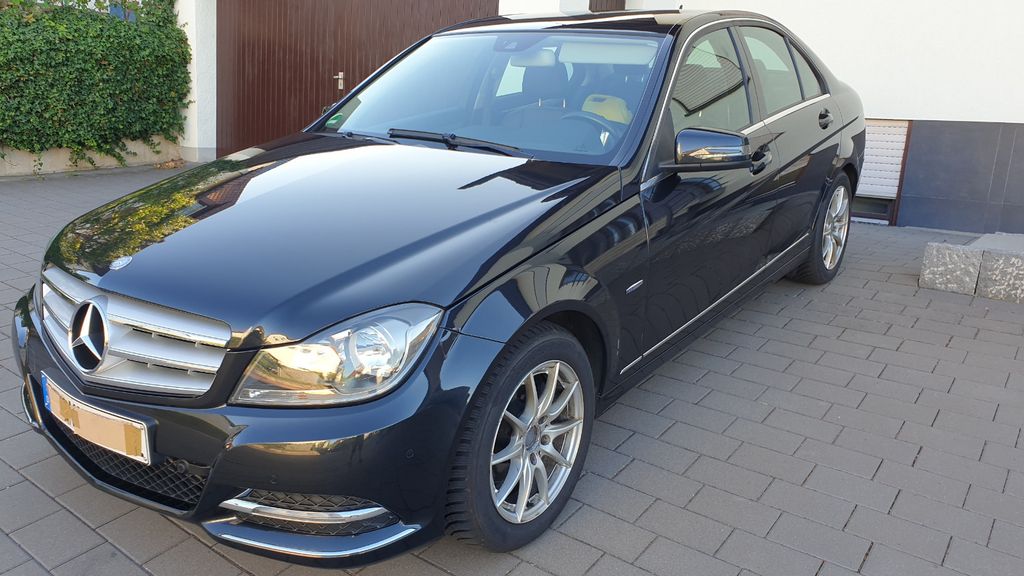 Mercedes-Benz C 180 96.420 km 11.000 &euro; Neuhausen 75242