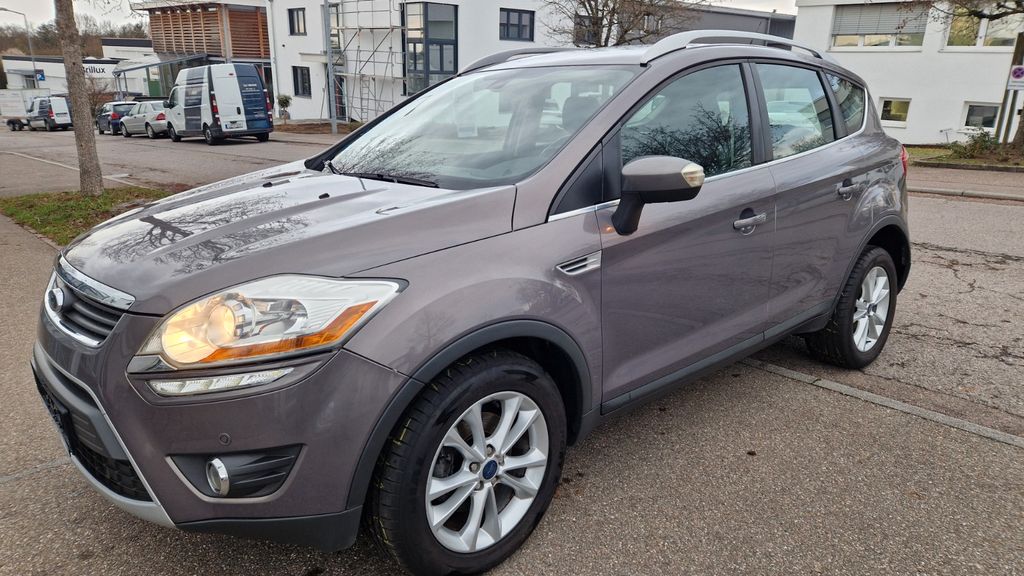 Ford Kuga 159.000 km 7.900 &euro; Ludwigsburg 71634