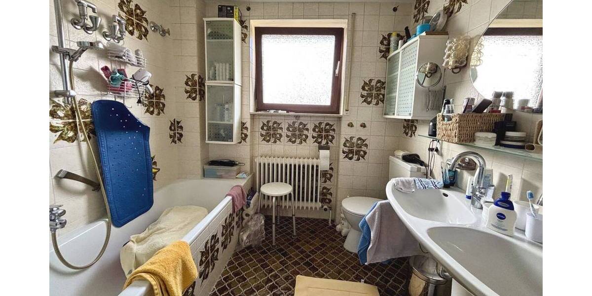 Reihenmittelhaus Stuttgart Hofen - 5 Zimmer, 130 m&sup2;, 480.000&euro; | Angebot:25909036