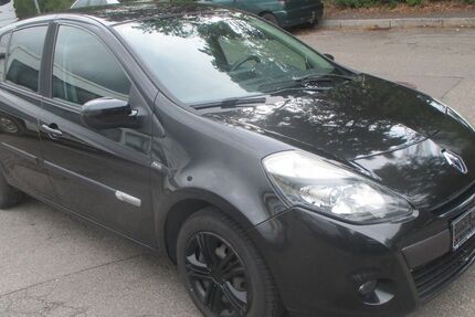 Renault Clio 145.850 km 3.490 &euro; Böblingen 71032