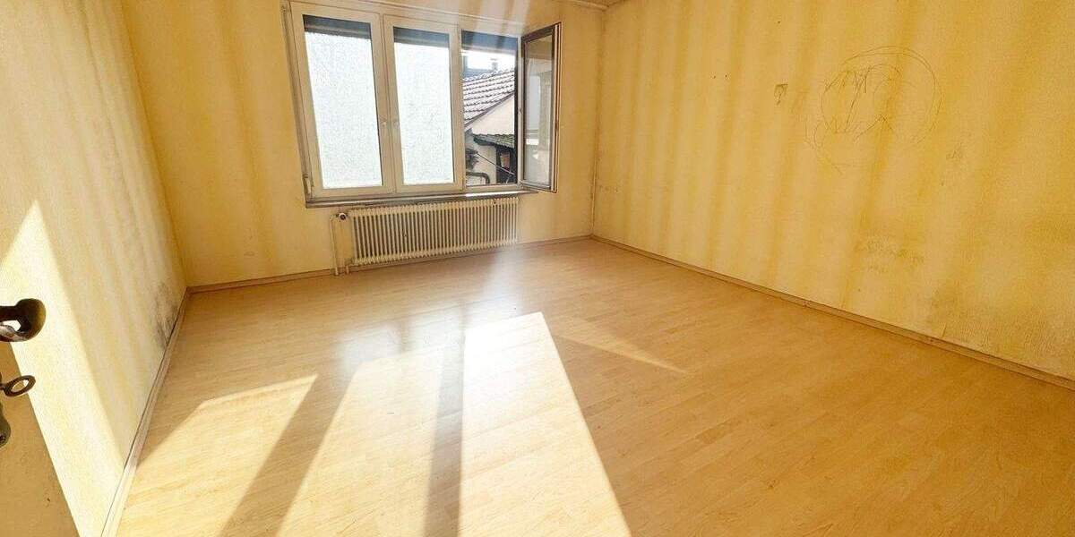 Mehrfamilienhaus, Wohnhaus Rudersberg Michelau - 7 Zimmer, 141 m&sup2;, 399.000&euro; | Angebot:24437272