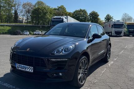 Porsche Macan 52.000 km 44.199 &euro; Stuttgart 70327