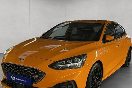 Ford Focus 46.554 km 27.890 &euro; Esslingen 73730