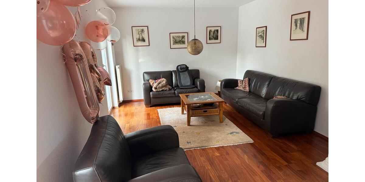 Ankommen & Wohlfühlen: Großzügiges Einfamilienhaus mit Kachelofen 7 zimmer