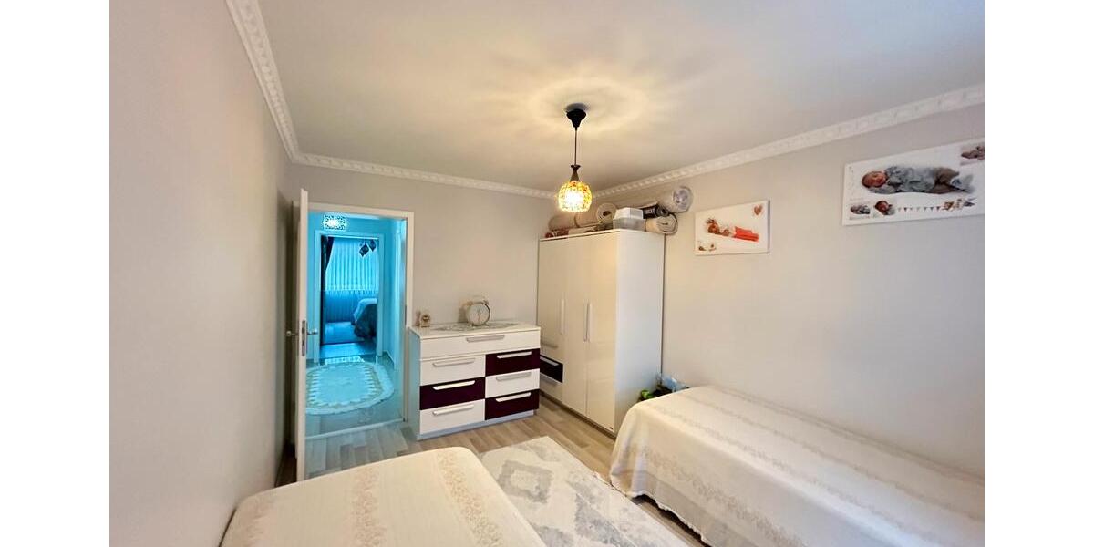 Provisionsfrei 4,5-Zimmer-ETW Wintergarten & Gartenanteil &Garage 4.5 zimmer