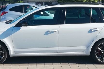 Skoda Octavia 151.000 km 17.100 &euro; Backnang 71522