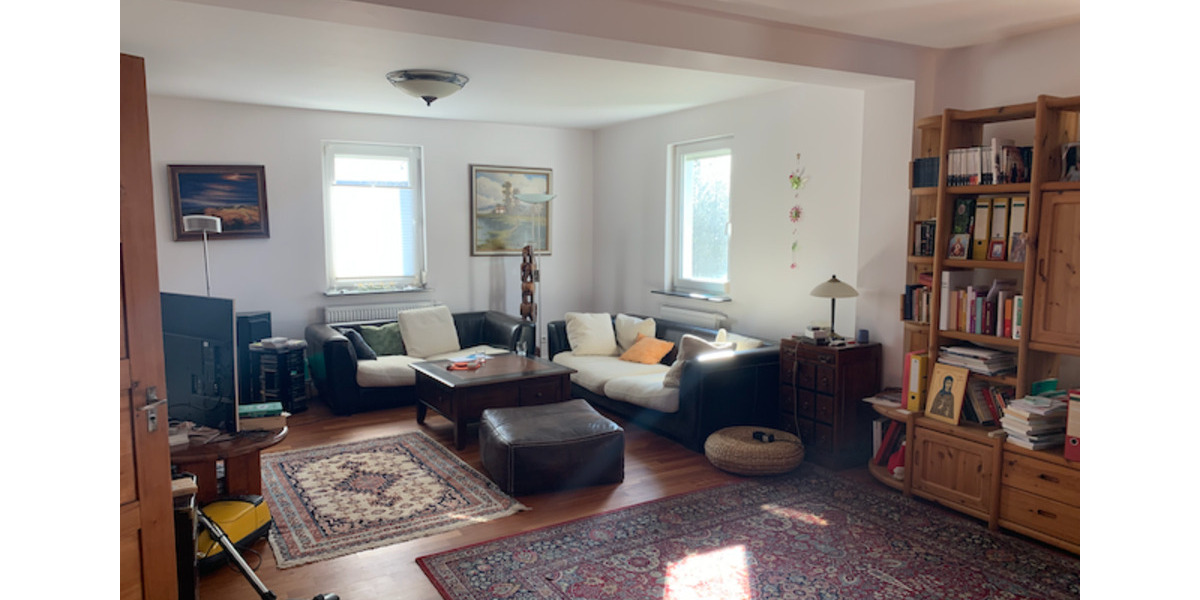 Einfamilienhaus Weil der Stadt - 4.5 Zimmer, 124 m&sup2;, 1.600&euro; | Angebot:24385932