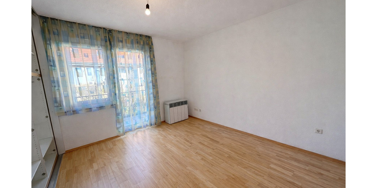 Mehrfamilienhaus, Wohnhaus Stuttgart Degerloch - 8 Zimmer, 181 m&sup2;, 749.000&euro; | Angebot:25836698