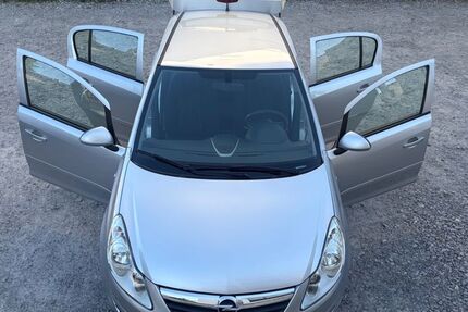 Opel Corsa 99.710 km 3.890 &euro; Böblingen 71032