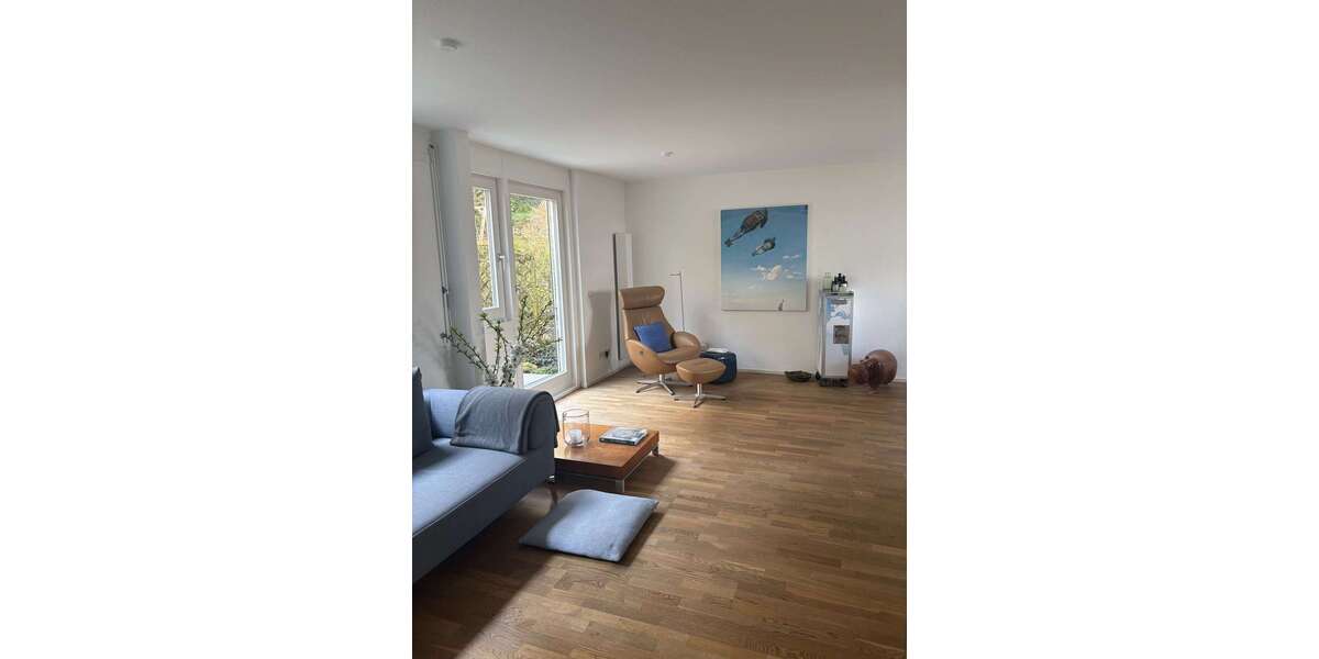 Einfamilienhaus Stuttgart Feuerbach - 5 Zimmer, 196 m&sup2;, 2.800&euro; | Angebot:25903719