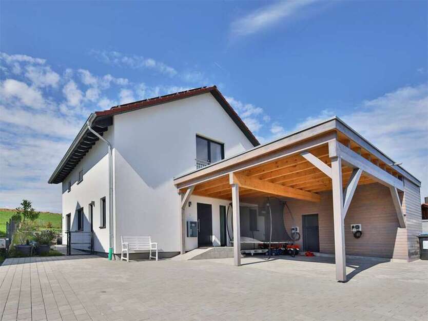 Haus zum Kaufen in Spiegelberg 749.000 € 176 m²