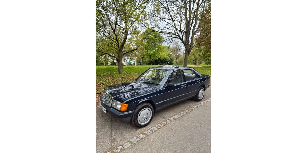 Mercedes-Benz 190 118.222 km 11.200 &euro; Stuttgart 70469