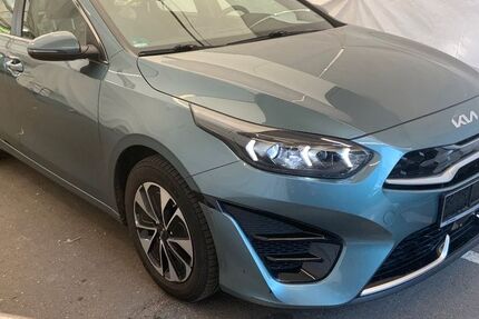 Kia ceed / Ceed 132.066 km 15.890 &euro; Weinstadt 71384