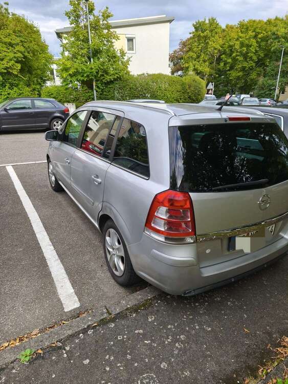 Opel Zafira 234.250 km 2.700 € Weilimdorf (Stuttgart) 70499