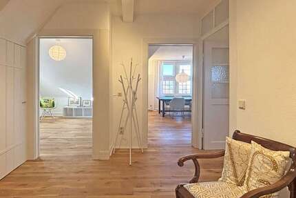 Wohnung Stuttgart Degerloch - 4 Zimmer, 108 m&sup2;, 1.980&euro; | Angebot:27386569
