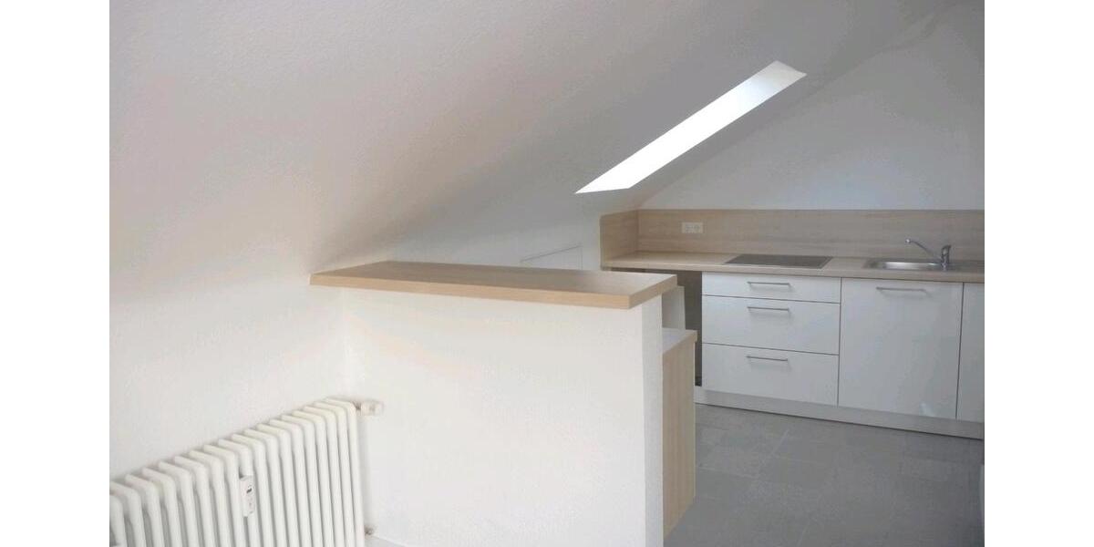 Dachgeschoßwohnung Backnang - 3 Zimmer, 68 m&sup2;, 259.000&euro; | Angebot:26032036