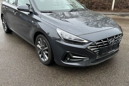 Hyundai i30 145.000 km 15.999 &euro; Möglingen/Ludwigsburg 71696