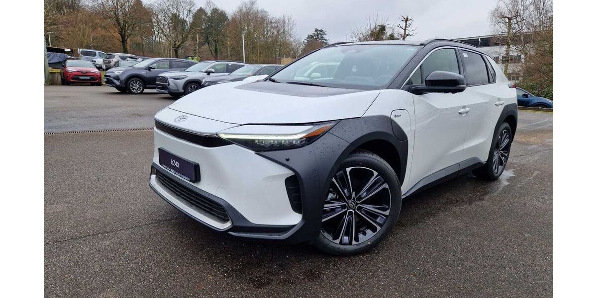 Toyota bZ4X 2.222 km 48.490 € Nürtingen 72622