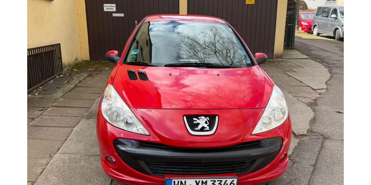 Peugeot 206 193.000 km 2.050 &euro; Waiblingen 71332