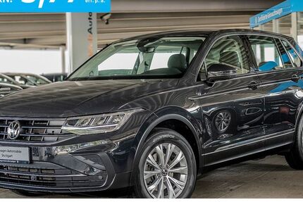 VW Tiguan 52.959 km 27.930 € Stuttgart-Wangen 70188