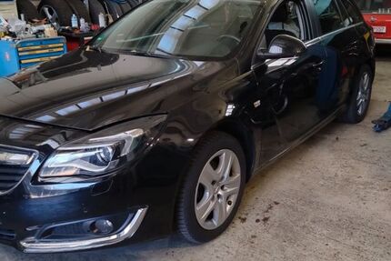 Opel Insignia 71.000 km 13.900 € Kirchheim 73230