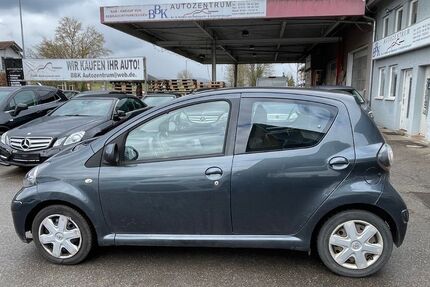 Toyota Aygo (X) 213.000 km 1.650 &euro; Tübingen-Bühl 72072