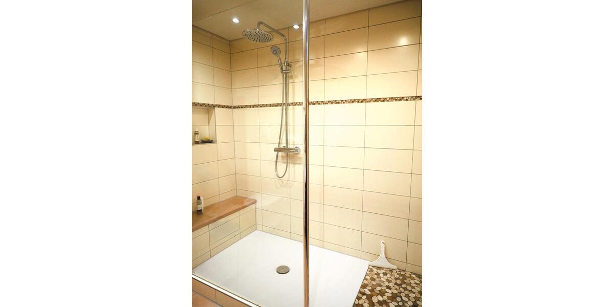 Etagenwohnung Kirchheim unter Teck - 3.5 Zimmer, 82 m&sup2;, 297.000&euro; | Angebot:26635673