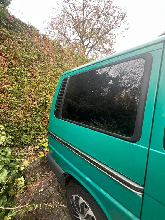 VW T 4 141.000 km 8.500 € Reutlingen 72764