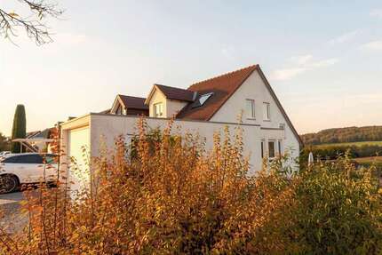 Haus Holzgerlingen - 8 Zimmer, 241 m&sup2;, 998.000&euro; | Angebot:25131527