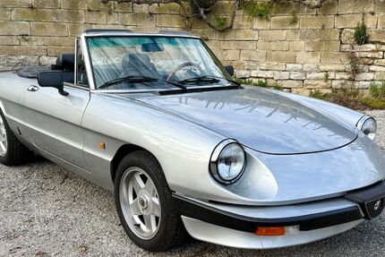 Alfa Romeo Spider 89.434 km 18.500 &euro; Walheim 74399