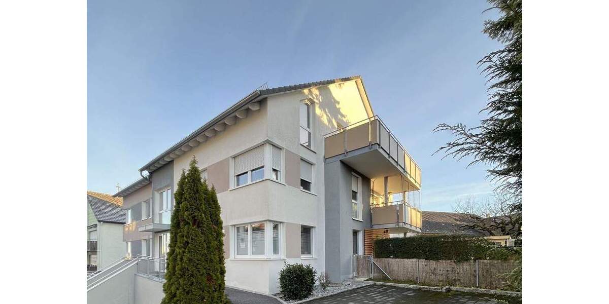 Sonnige Aussichten: Großzügige 4,5-Zimmer-Wohnung in Magstadt 4 zimmer