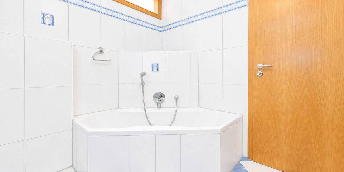 Reihenmittelhaus Böblingen Dagersheim - 3 Zimmer, 109 m&sup2;, 550.000&euro; | Angebot:26657279