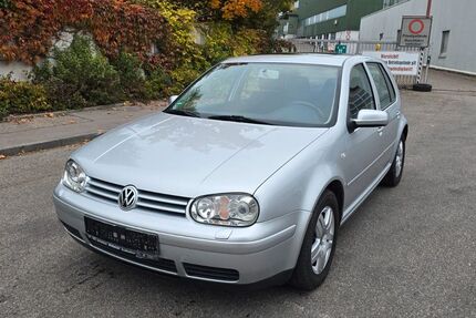 VW Golf 140.000 km 4.880 € Möglingen 71696