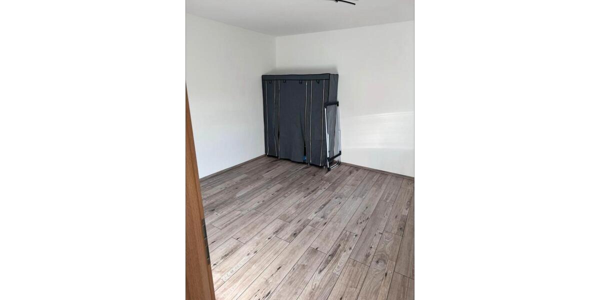 Erdgeschoßwohnung Leonberg - 2 Zimmer, 49 m&sup2;, 700&euro; | Angebot:26606544