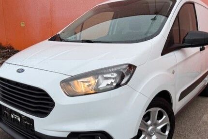 Ford Transit Courier 55.000 km 11.990 &euro; Sindelfingen 71065