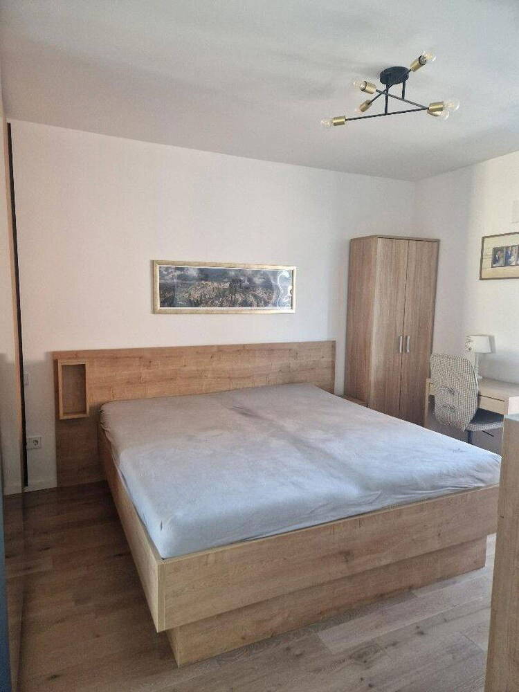 Provisionsfrei! Moderne, barrierefreie 4,5-Zimmer-Wohnung mit zwei Bädern, großem Balkon