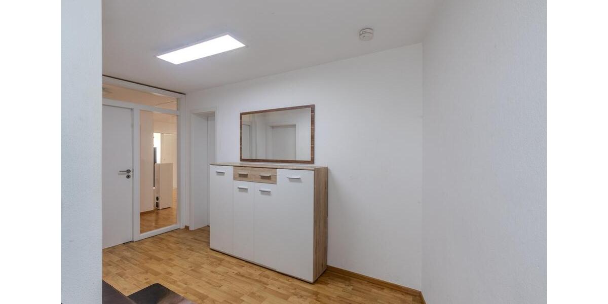 Erdgeschoßwohnung Plochingen - 4 Zimmer, 111 m&sup2;, 469.000&euro; | Angebot:26231097