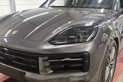 Porsche Cayenne 11.990 km 96.999 &euro; Stuttgart 70499