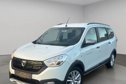 Dacia Lodgy 92.706 km 13.499 &euro; Waiblingen 71334
