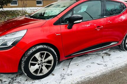 Renault Clio 81.500 km 7.200 &euro; Stuttgart Zuffenhausen 70437