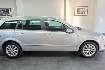 Opel Astra 129.000 km 3.990 € Asperg/Ludwigsburg bei Stuttgart 71679