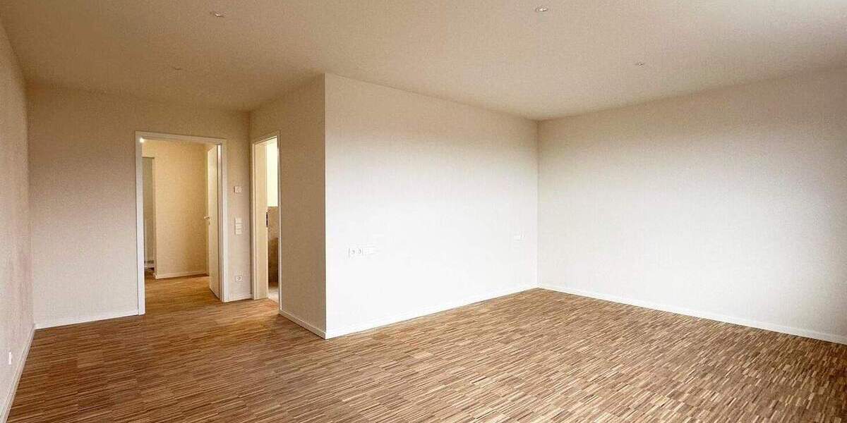 Einfamilienhaus Esslingen am Neckar Sulzgries - 6 Zimmer, 260 m&sup2;, 3.420&euro; | Angebot:24876305