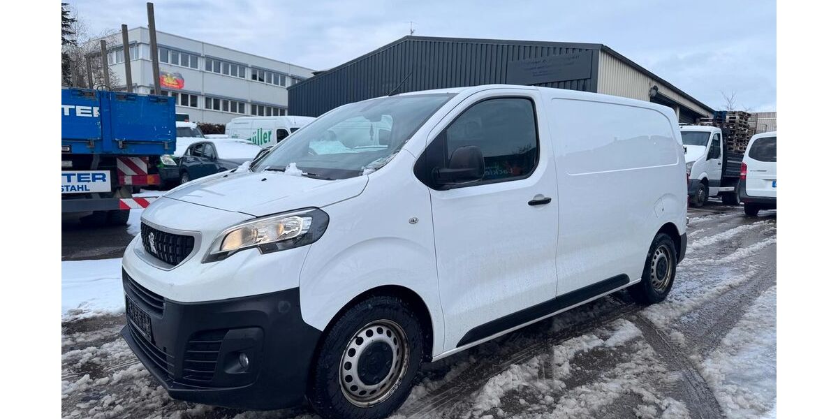 Peugeot Expert 206.119 km 8.499 &euro; Korntal-Münchingen 70825