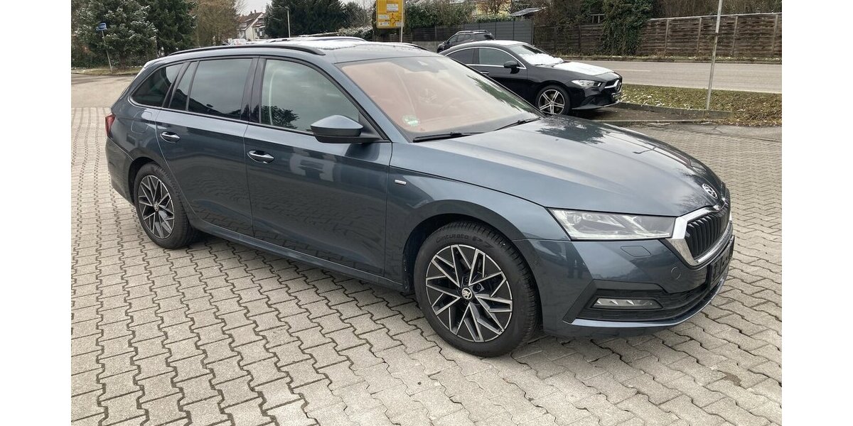 Skoda Octavia 4x4 Navi,LED,1.Hand,Standheizung* 294.972 km 14.750 &euro; Schorndorf 73614