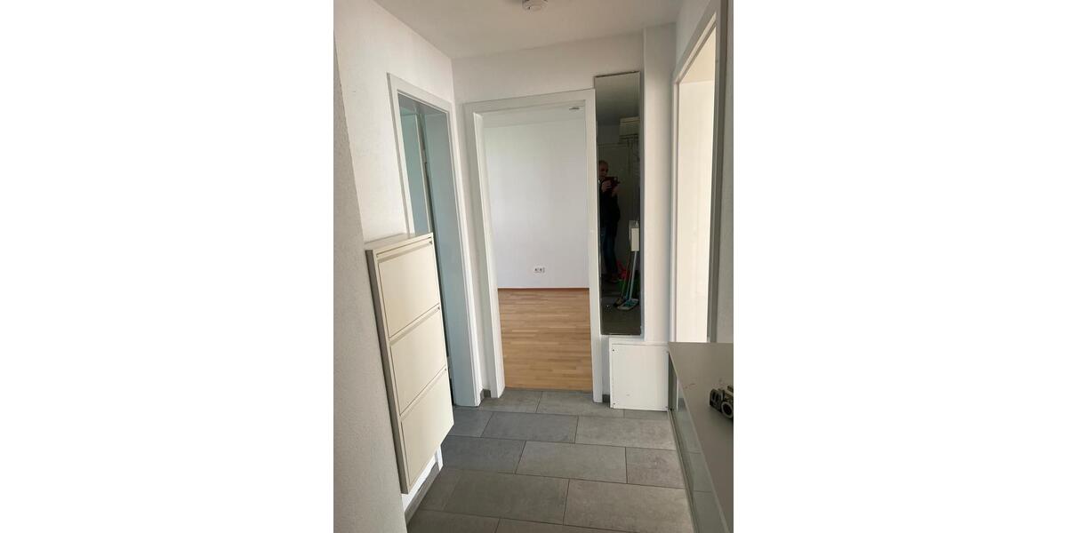Etagenwohnung Stuttgart Neuwirtshaus - 3 Zimmer, 64 m&sup2;, 289.000&euro; | Angebot:26804443